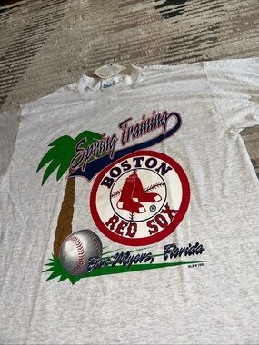 VTG 1993 Red Sox T-shirt Single Stitched USA large new with tags